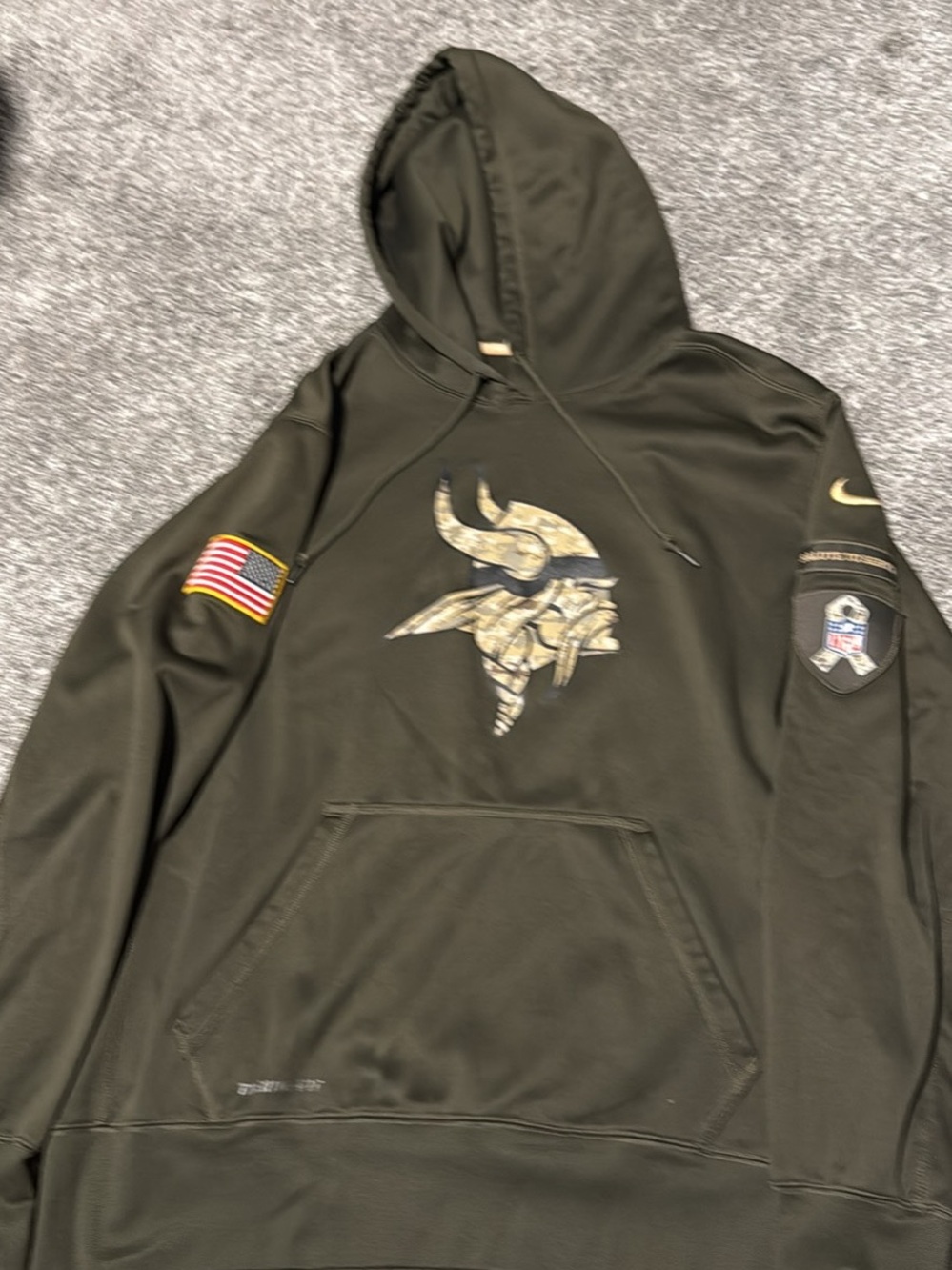 Nike Minnesota Vikings Camo Logo Hoodie - Olive Green XL